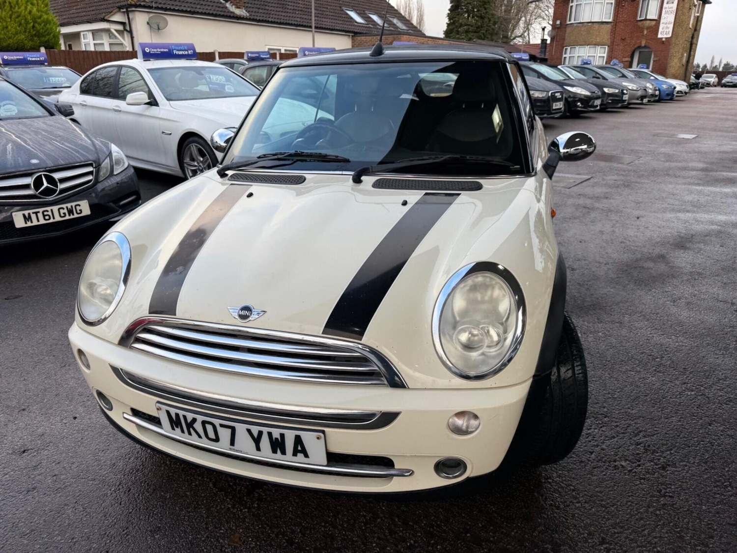 Used MINI Convertible 2007 for sale - 77932786: Photo 9