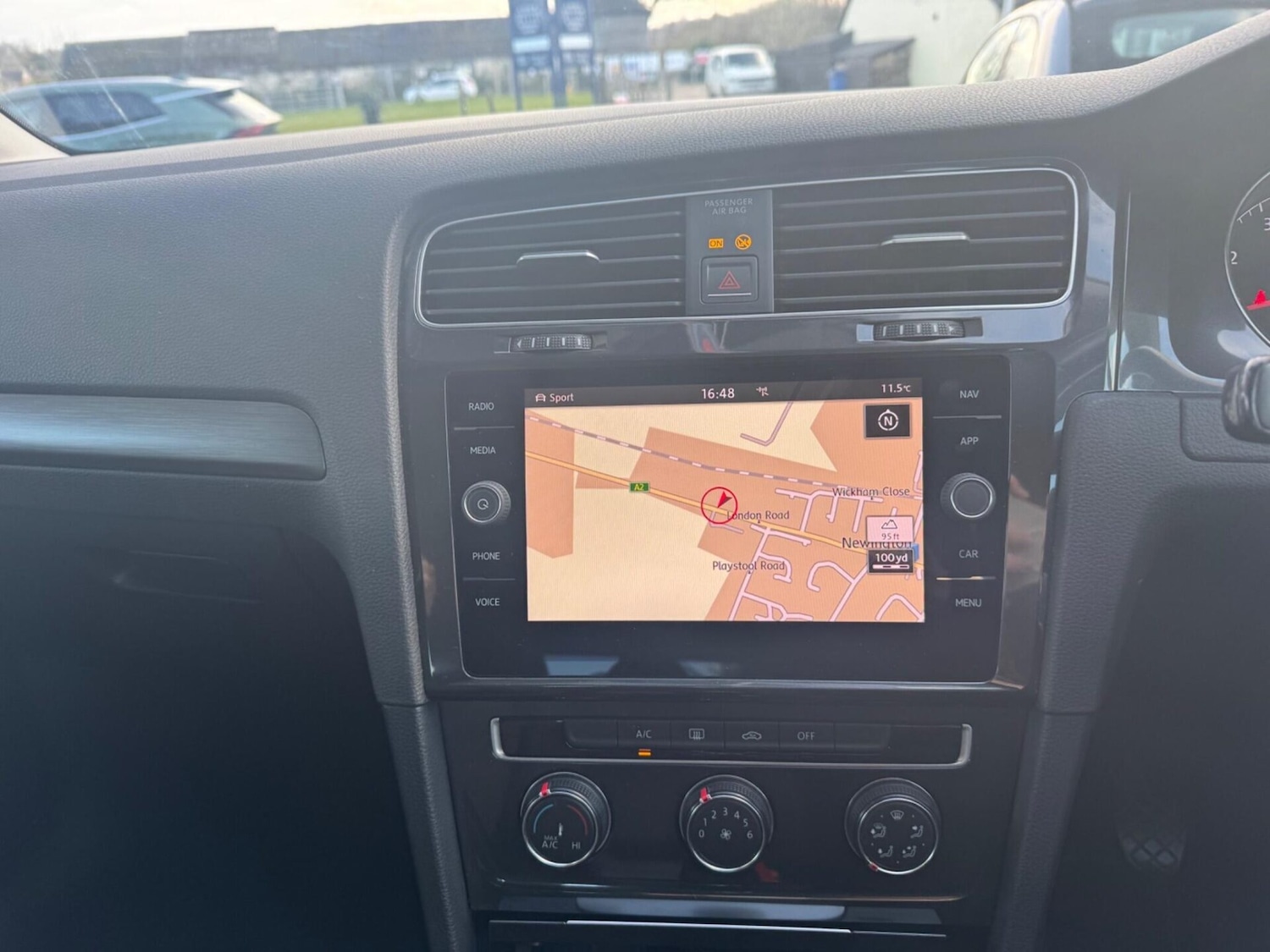 Used Volkswagen Golf 2017 for sale - 78070104: Photo 11