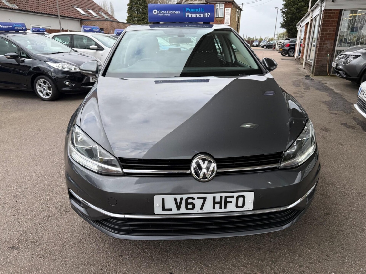 Used Volkswagen Golf 2017 for sale - 78066238: Photo 2