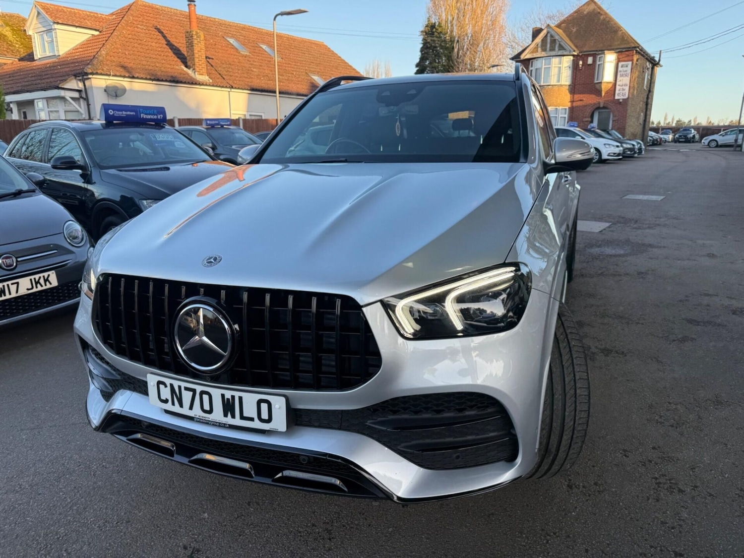 Used Mercedes-Benz GLE 2020 for sale - 77932805: Photo 2