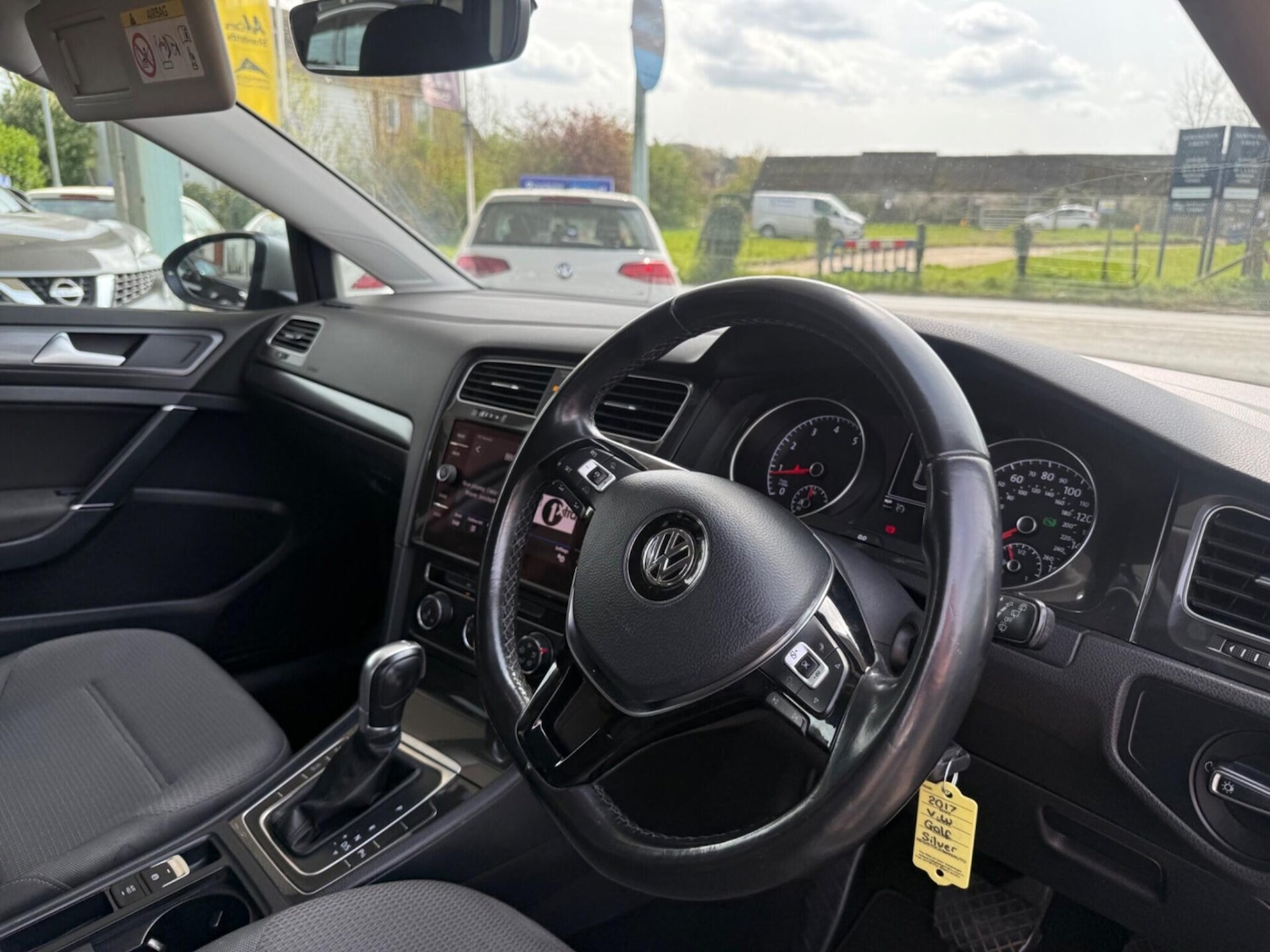 Used Volkswagen Golf 2017 for sale - 78179436: Photo 10