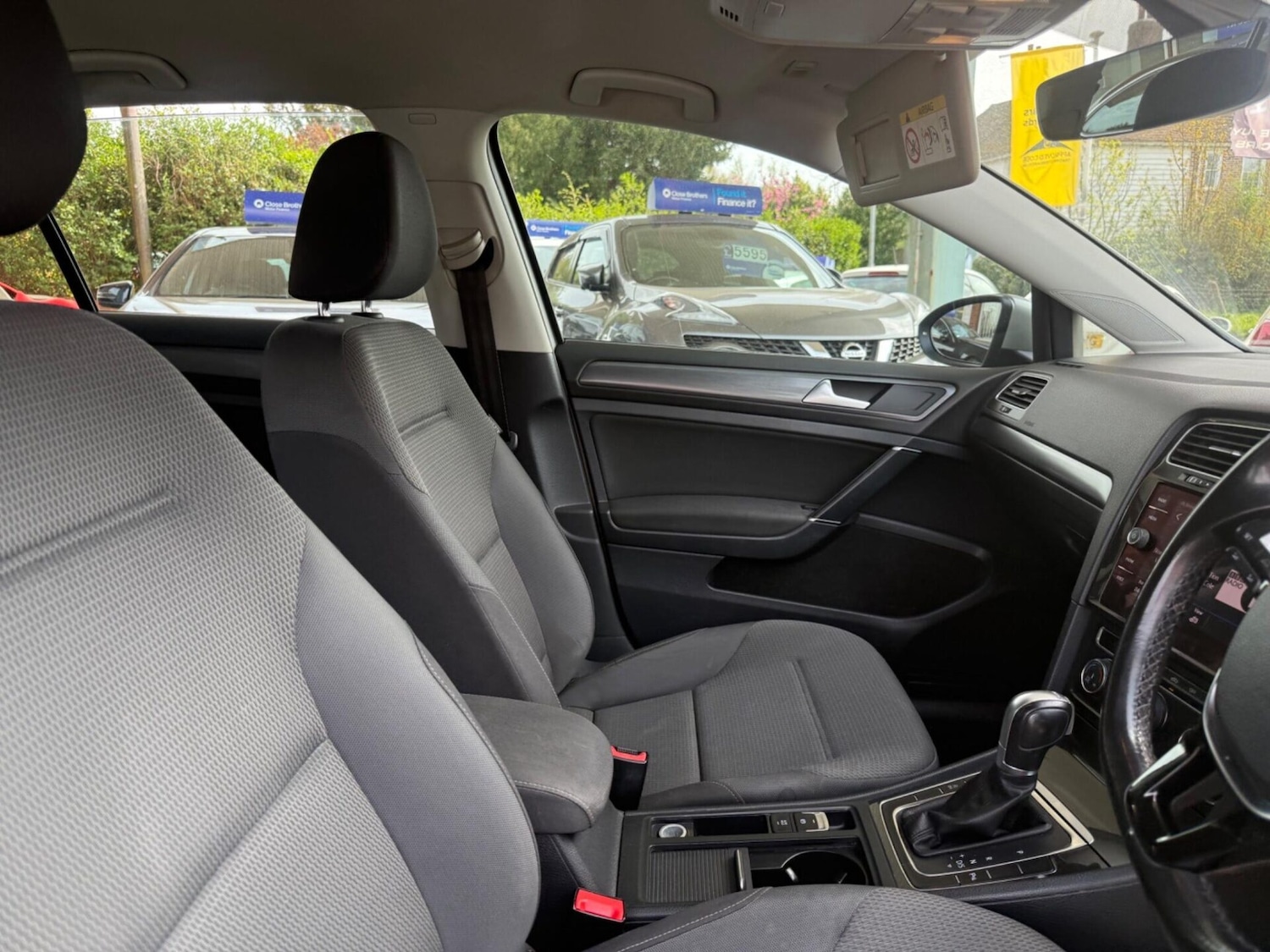 Used Volkswagen Golf 2017 for sale - 78179436: Photo 12