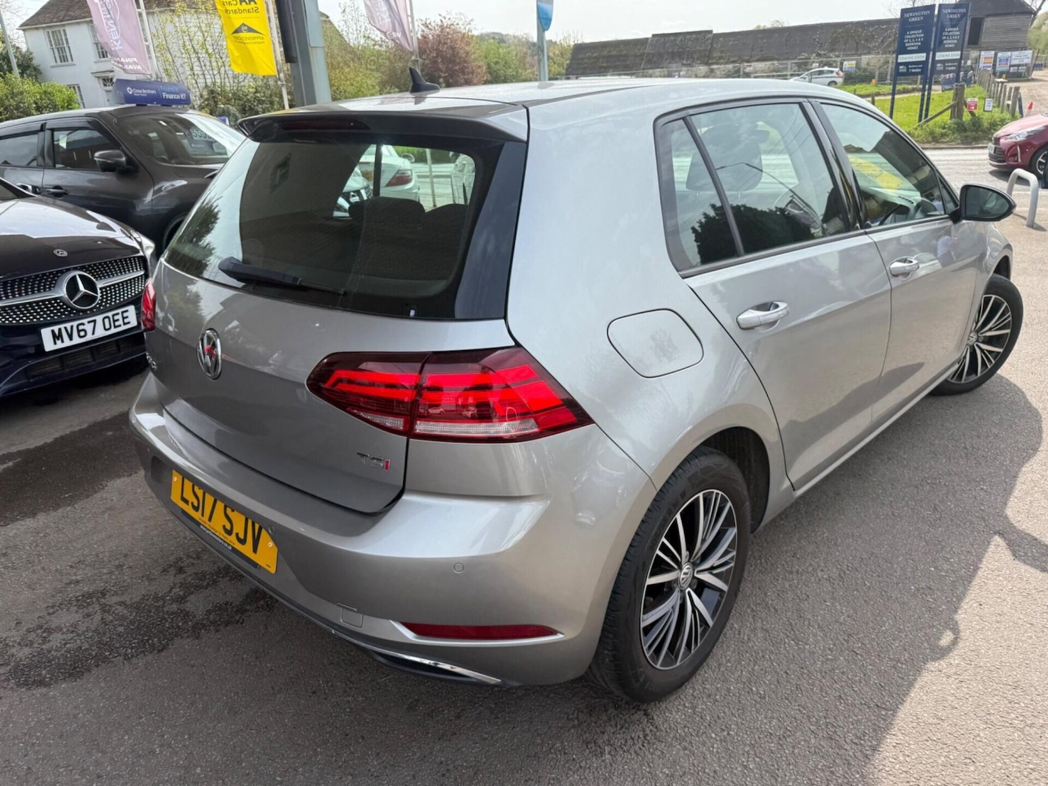 Used Volkswagen Golf 2017 for sale - 78179436: Photo 5