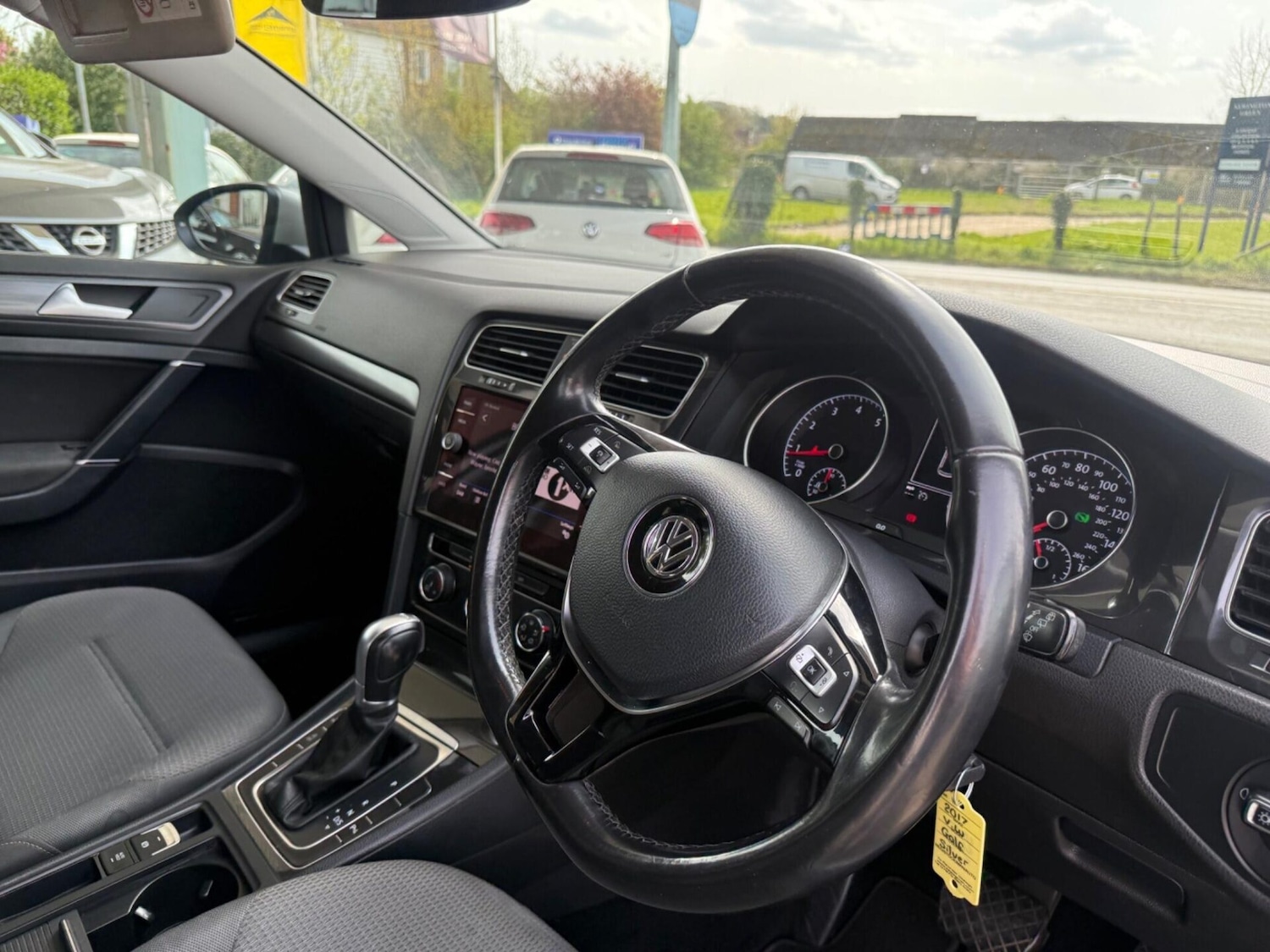 Used Volkswagen Golf 2017 for sale - 78179436: Photo 9