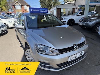 Used Volkswagen Golf 2015 for sale - 78355778: Photo