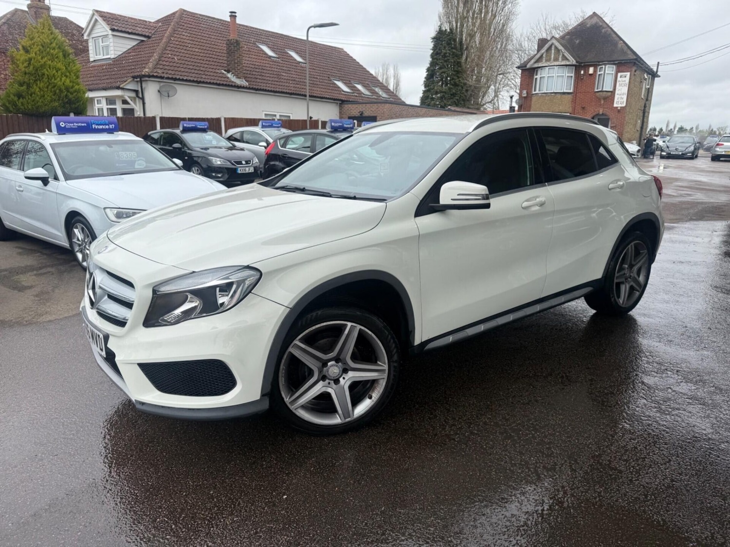 Used Mercedes-Benz GLA 2016 for sale - 78043811: Photo 2