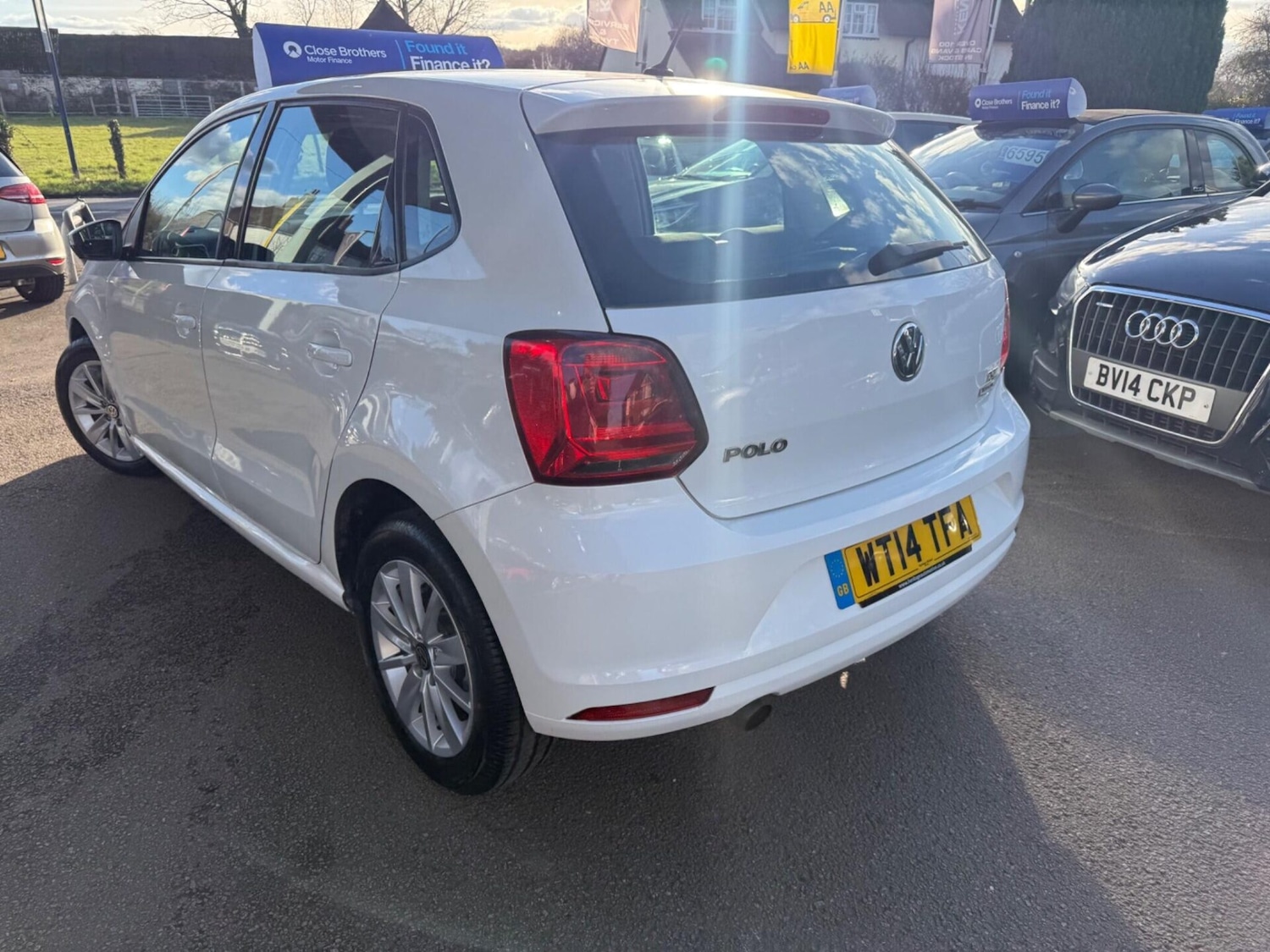 Used Volkswagen Polo 2014 for sale - 77985045: Photo 4