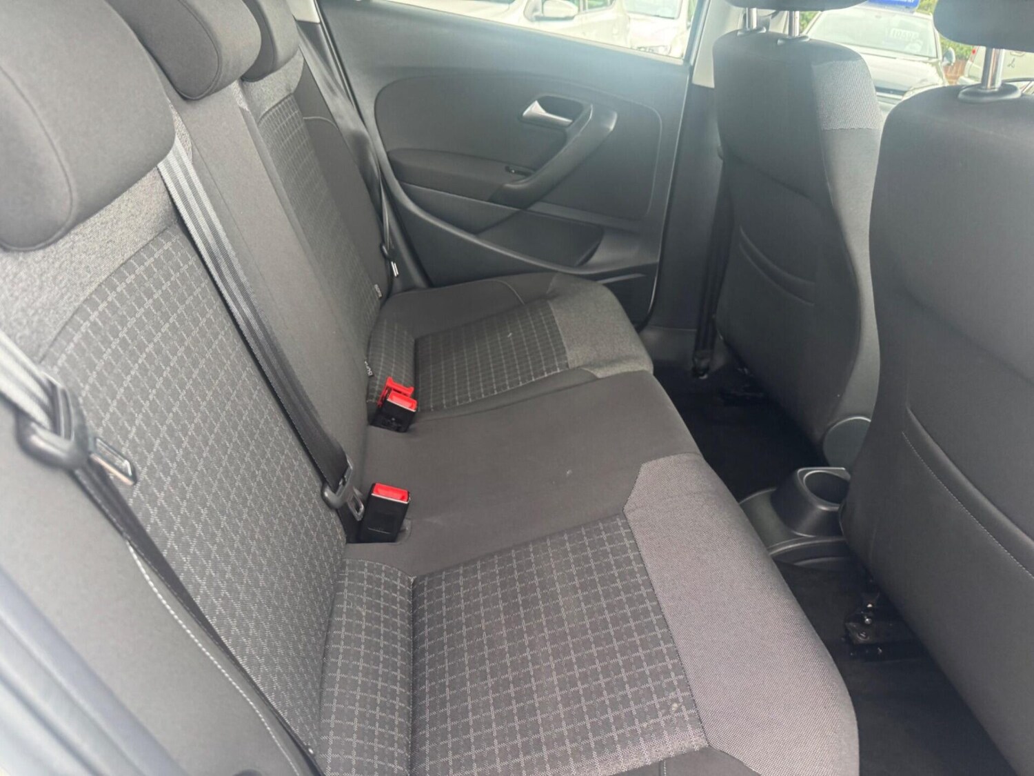 Used Volkswagen Polo 2015 for sale - 78154802: Photo 28