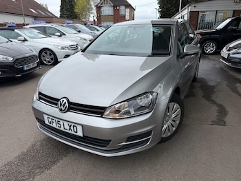 Used Volkswagen Golf 2015 for sale - 78253678: Photo
