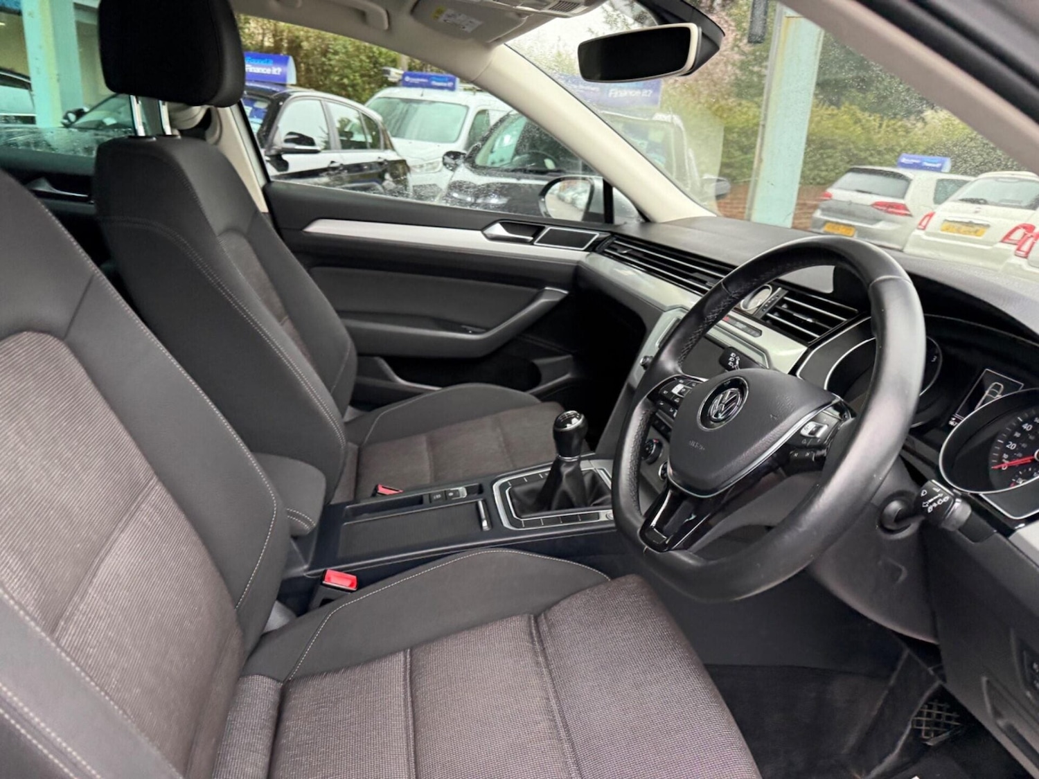 Used Volkswagen Passat 2015 for sale - 77989538: Photo 23