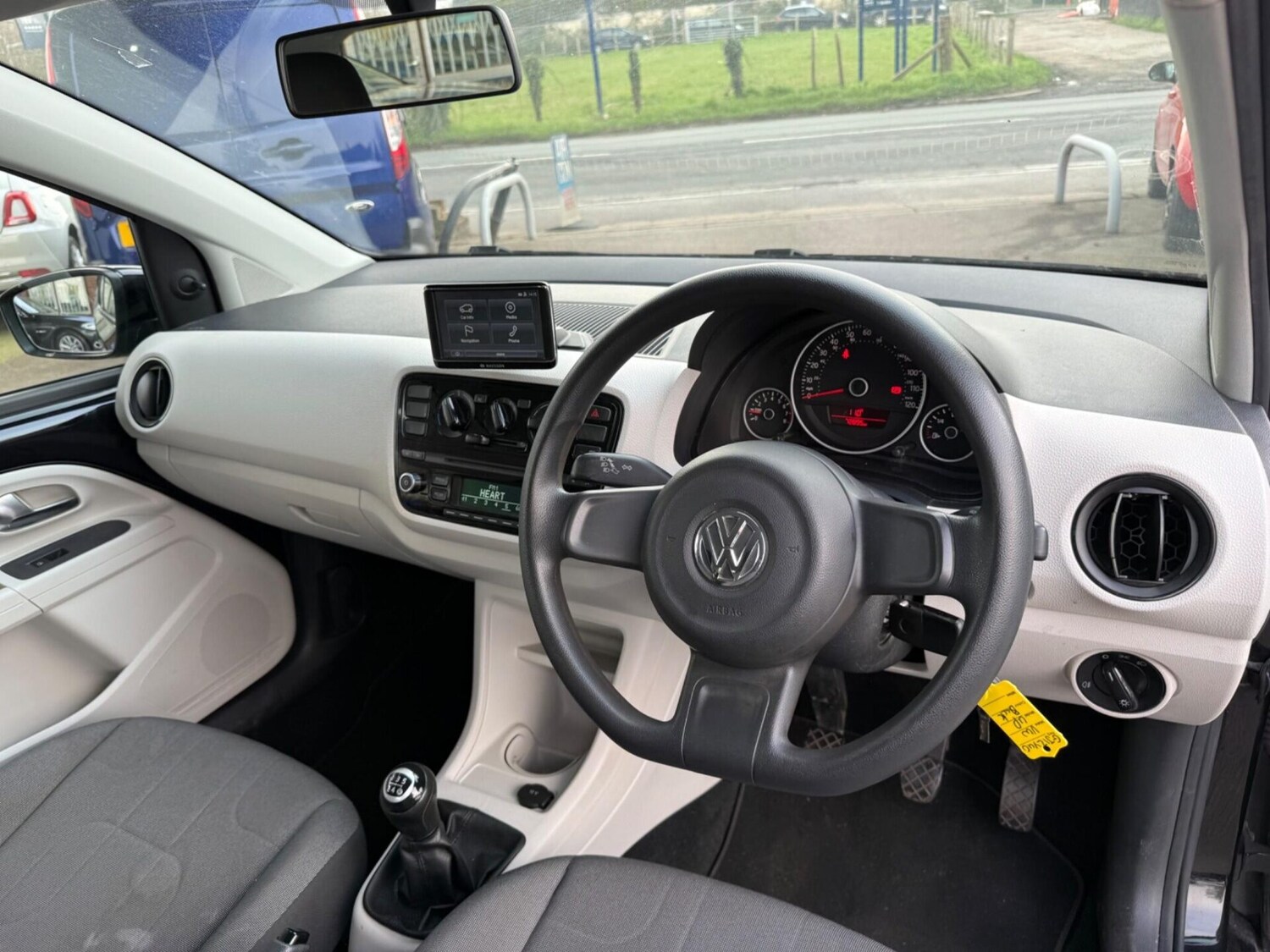Used Volkswagen up! 2012 for sale - 77932746: Photo 12