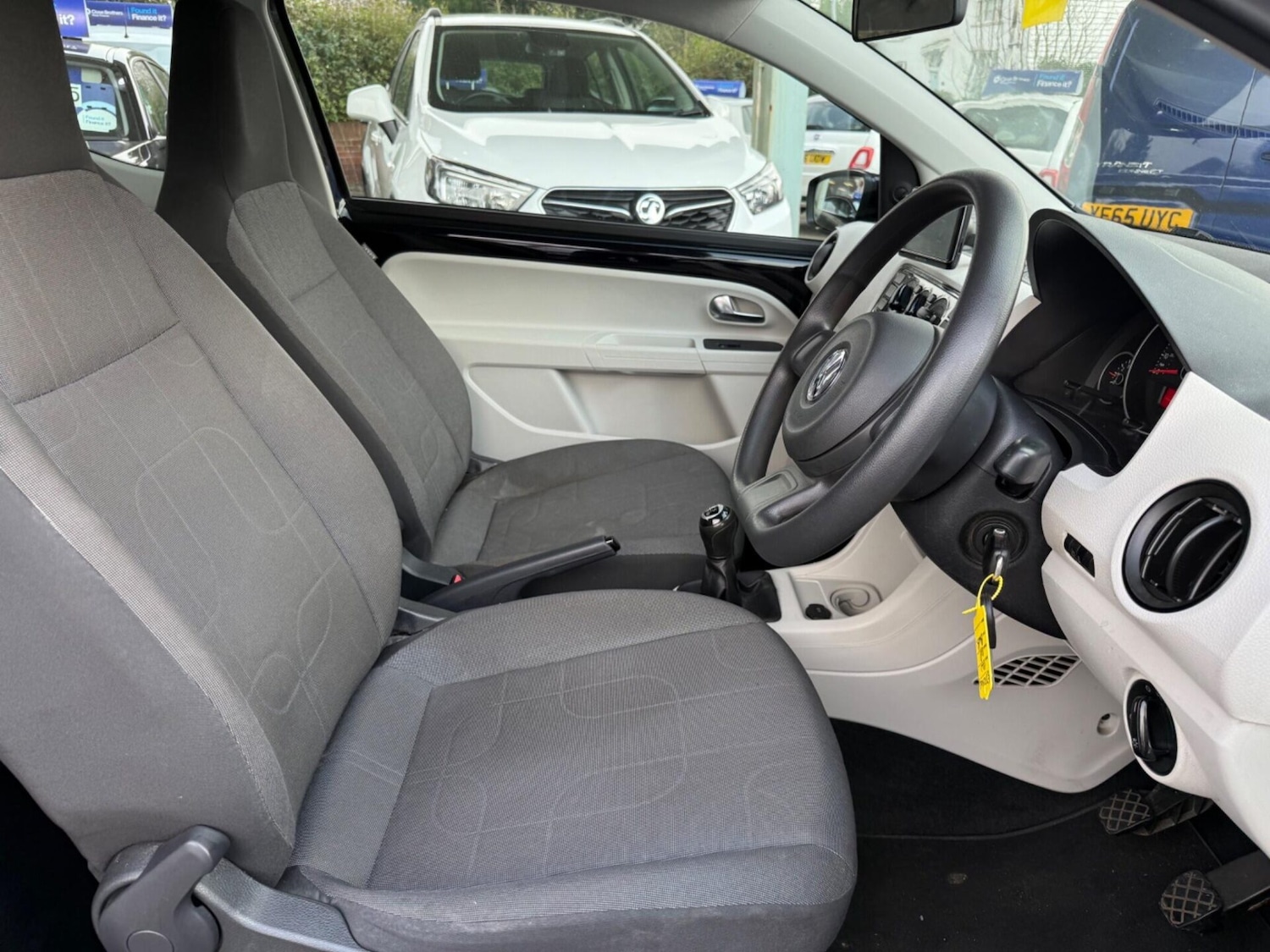 Used Volkswagen up! 2012 for sale - 77932746: Photo 9