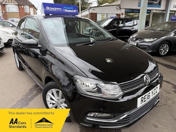 Used Volkswagen Polo 2016 for sale - 78289460: Photo
