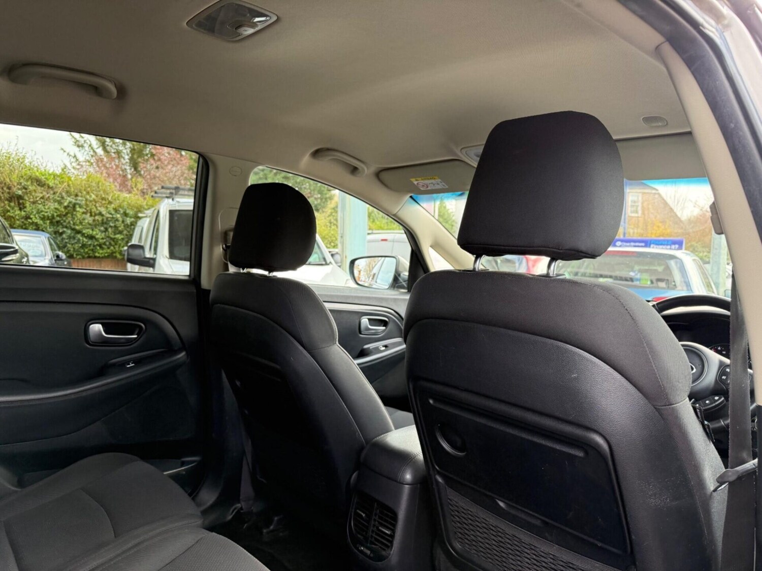 Used Kia Carens 2016 for sale - 77932737: Photo 29