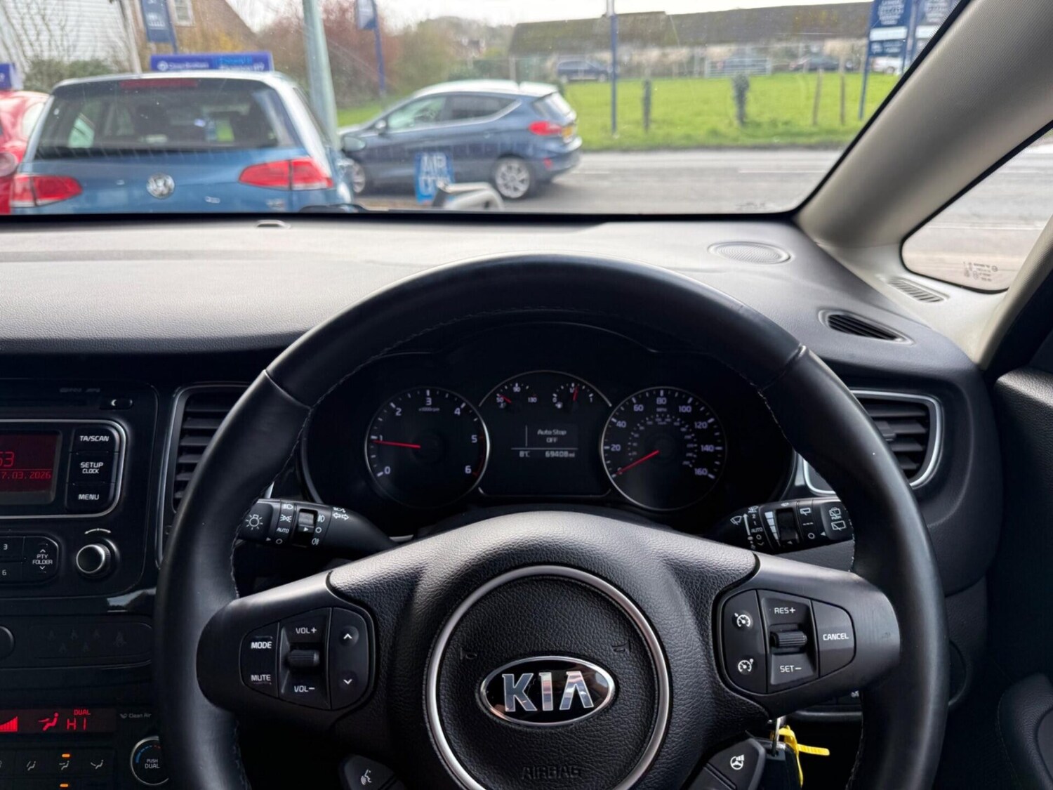 Used Kia Carens 2016 for sale - 77932737: Photo 37