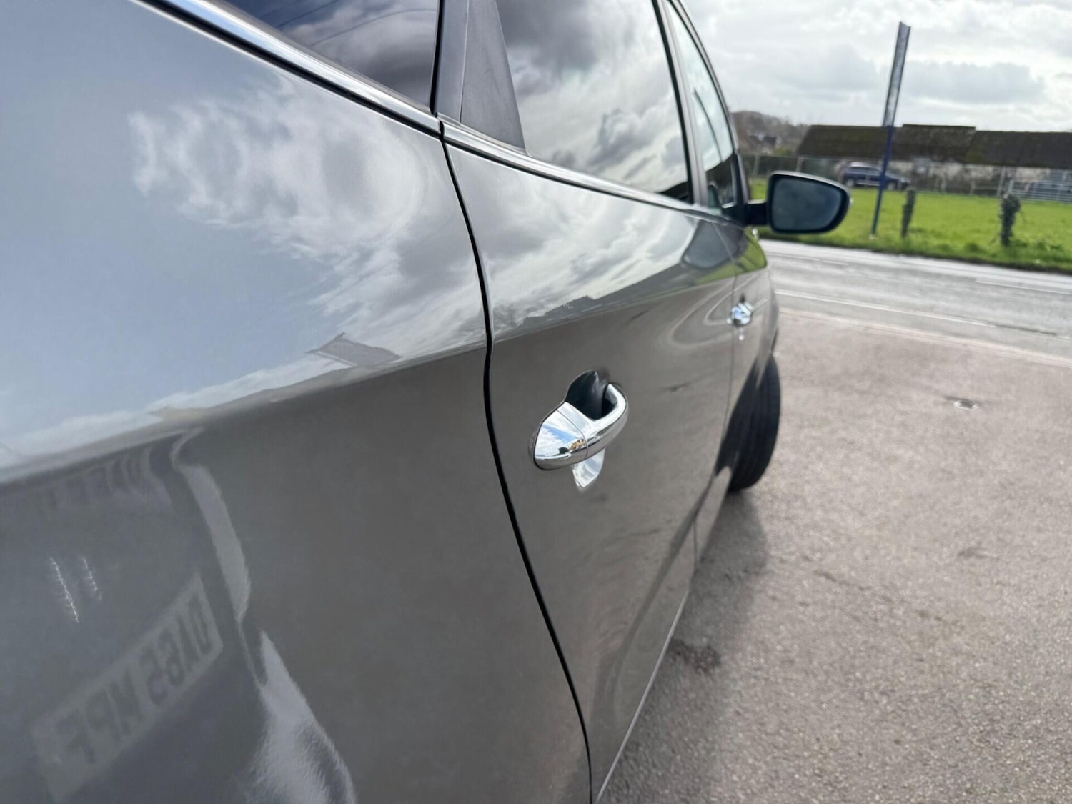 Used Kia Carens 2016 for sale - 77932737: Photo 43