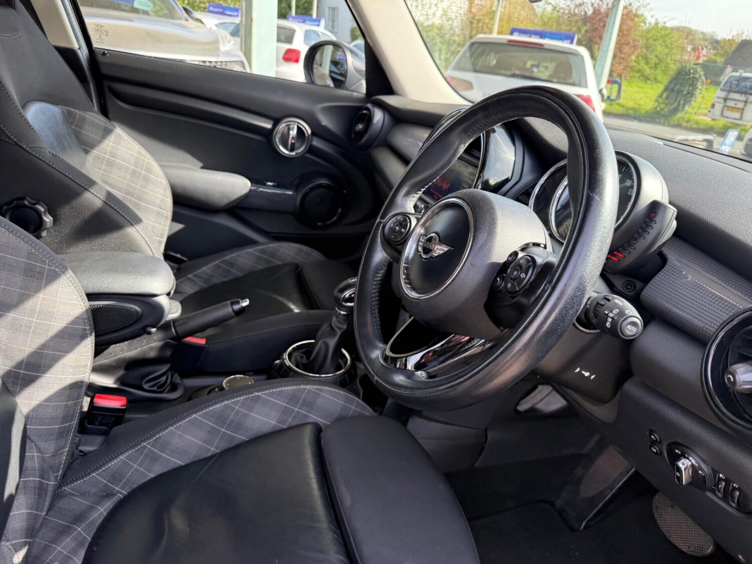 Used MINI Hatch 2015 for sale - 78201581: Photo 11