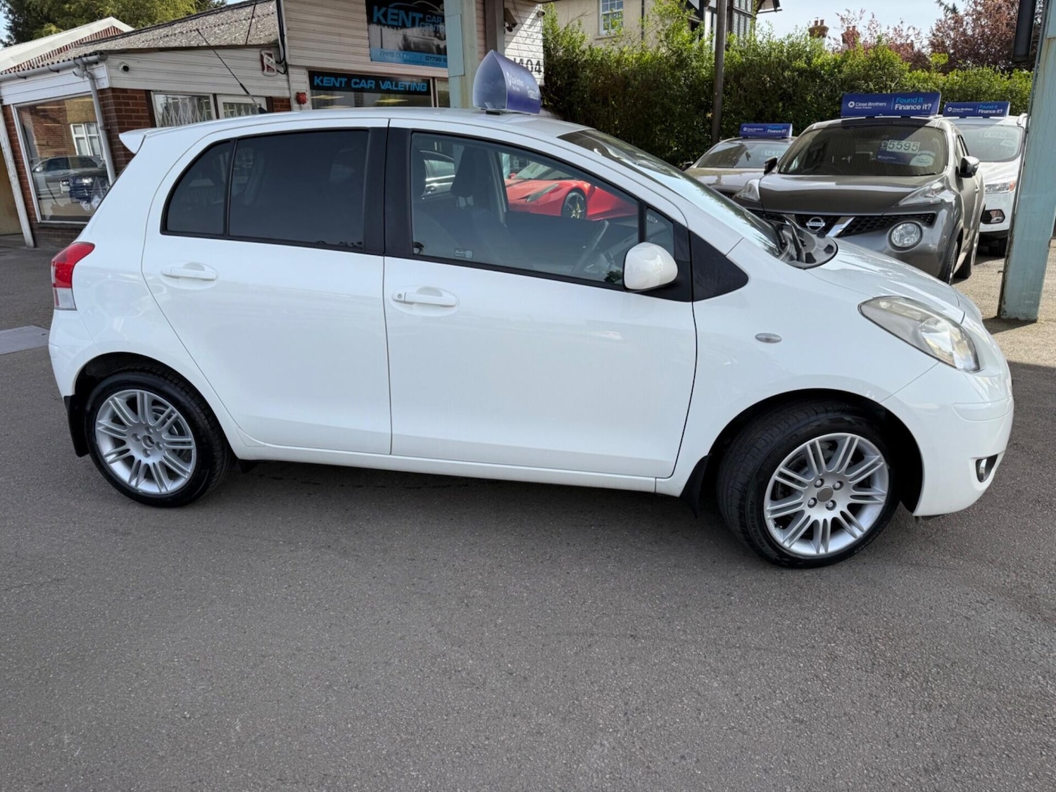 Used Toyota Yaris 2011 for sale - 78198318: Photo 13