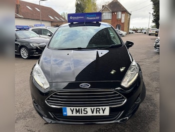 Used Ford Fiesta 2015 for sale - 78225734: Photo