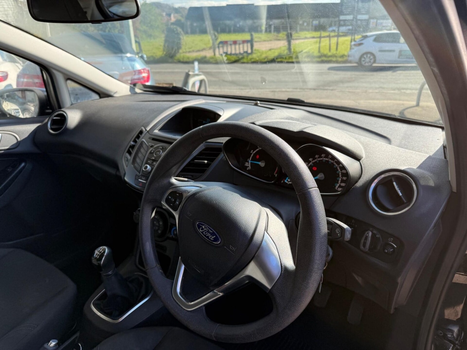 Used Ford Fiesta 2015 for sale - 78111894: Photo 12