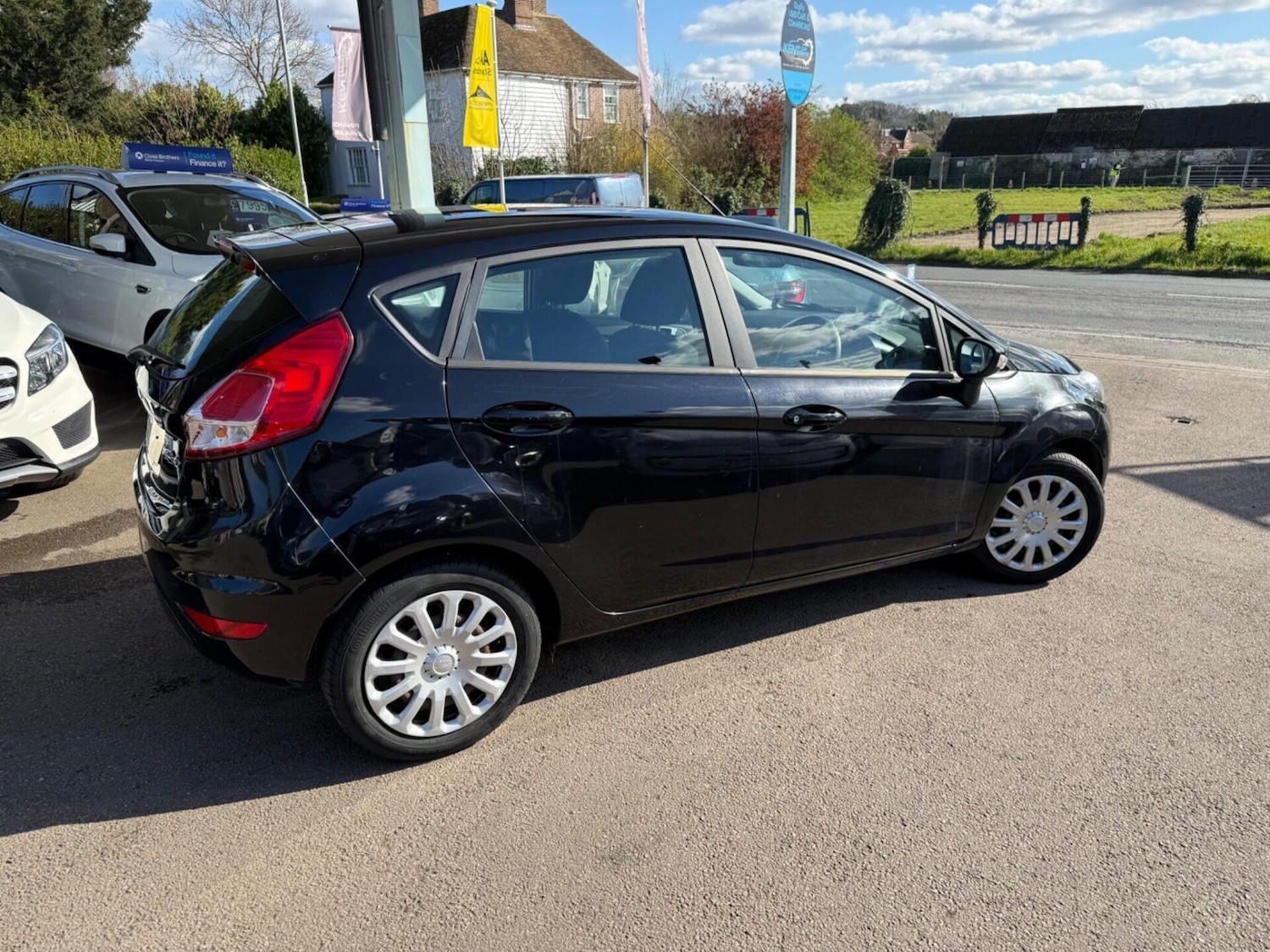 Used Ford Fiesta 2015 for sale - 78111894: Photo 7