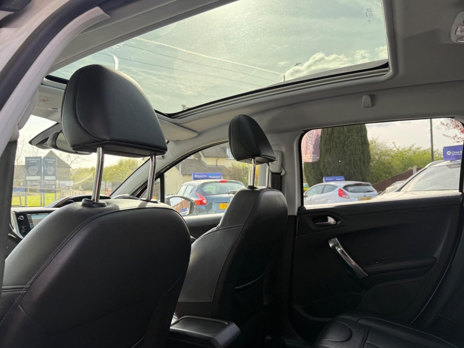 Used Peugeot 2008 2013 for sale - 78201606: Photo 24