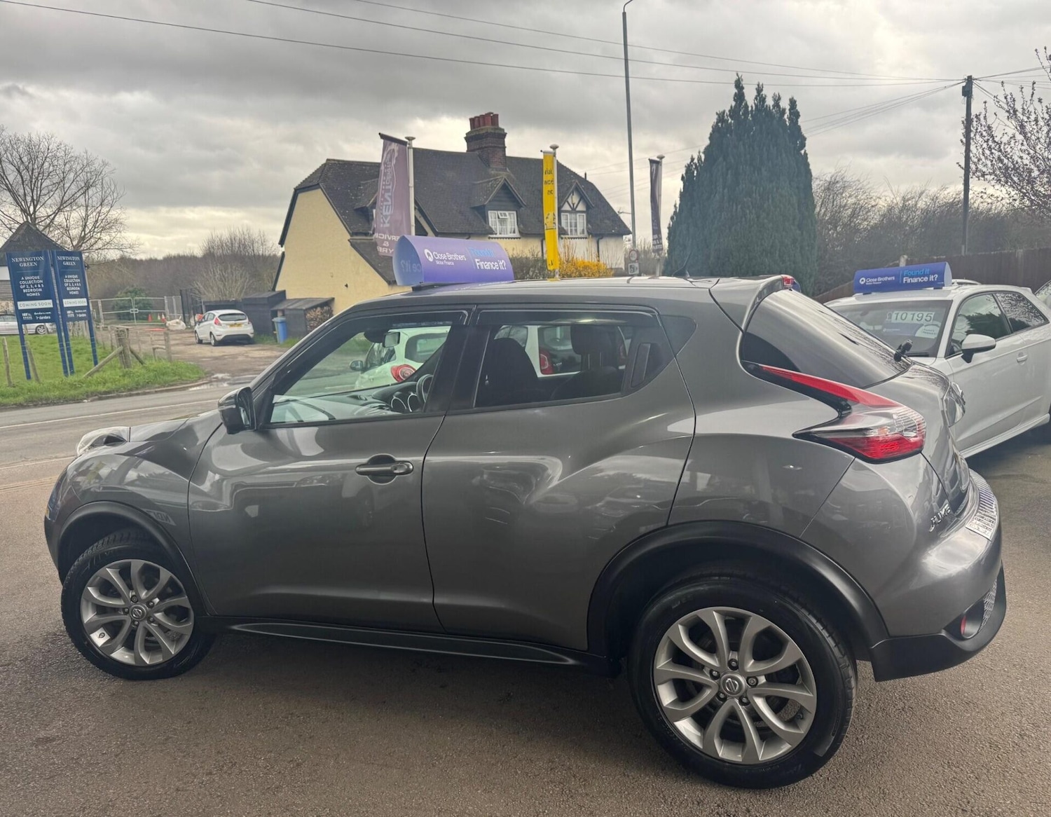 Used Nissan Juke 2015 for sale - 77932748: Photo 4