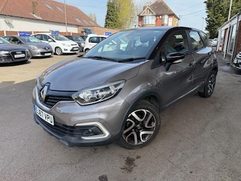 Used Renault Captur 2017 for sale - 78179410: Photo