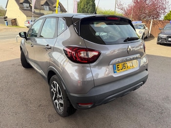 Used Renault Captur 2017 for sale - 78179410: Photo
