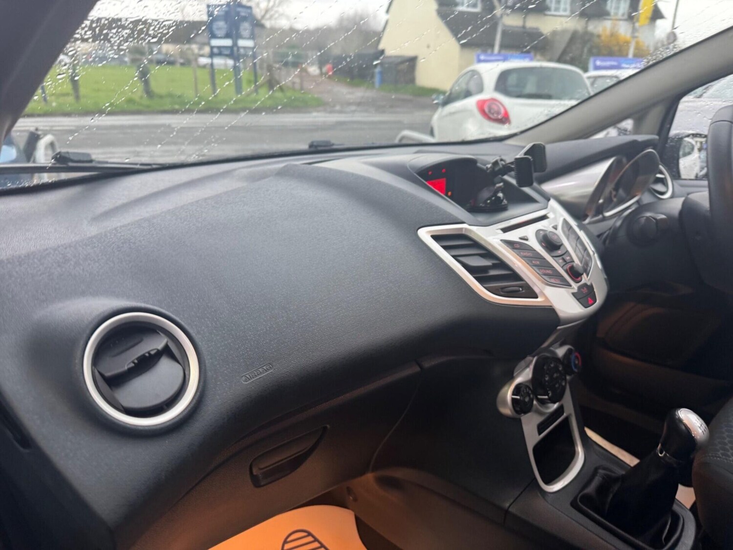 Used Ford Fiesta 2012 for sale - 77932738: Photo 31