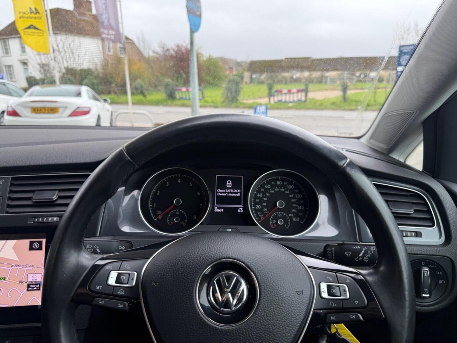 Used Volkswagen Golf 2017 for sale - 78164585: Photo 38