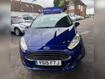 Used Ford Fiesta 2015 for sale - 78513261: Photo