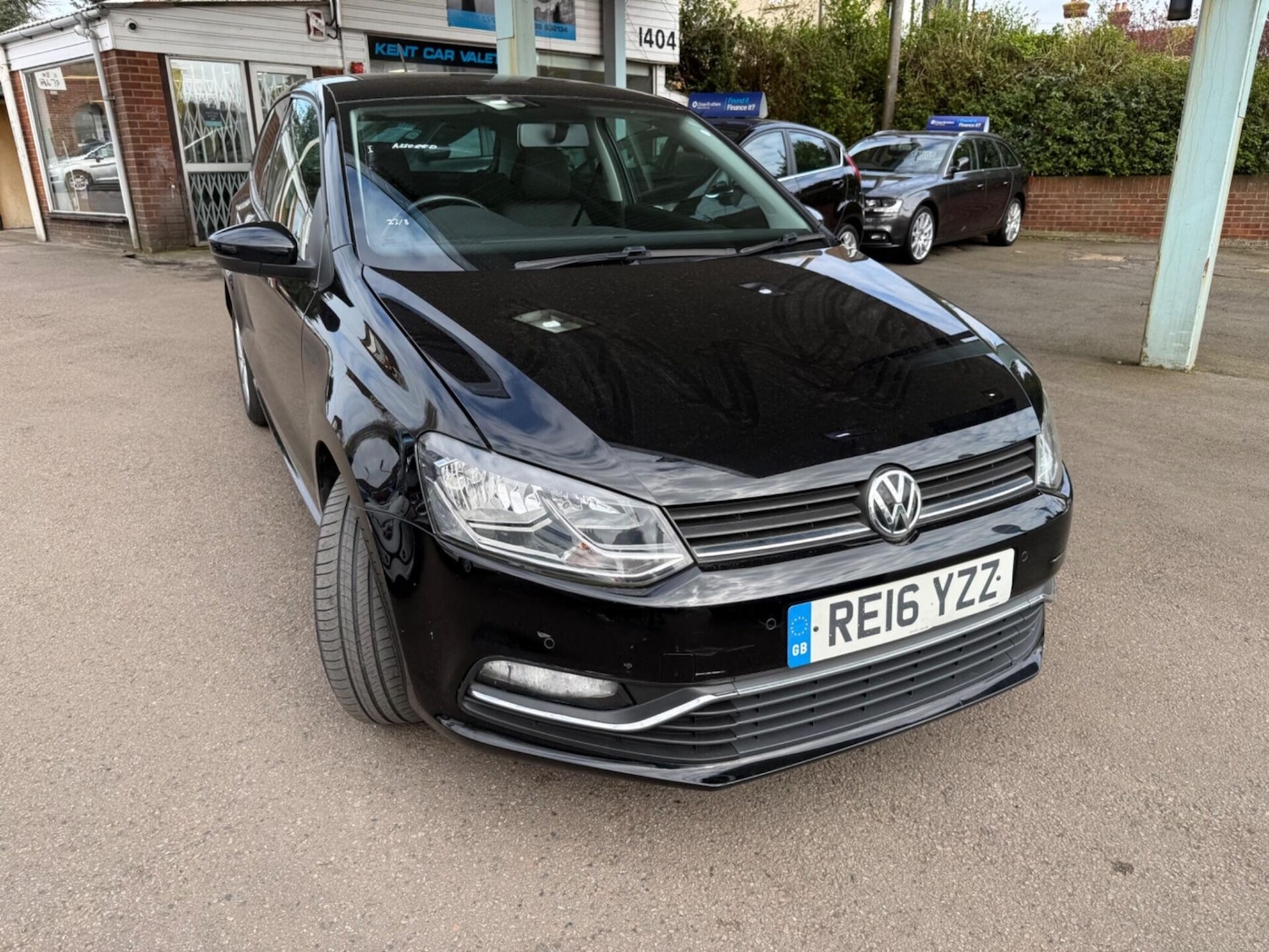 Used Volkswagen Polo 2016 for sale - 78097913: Photo 2