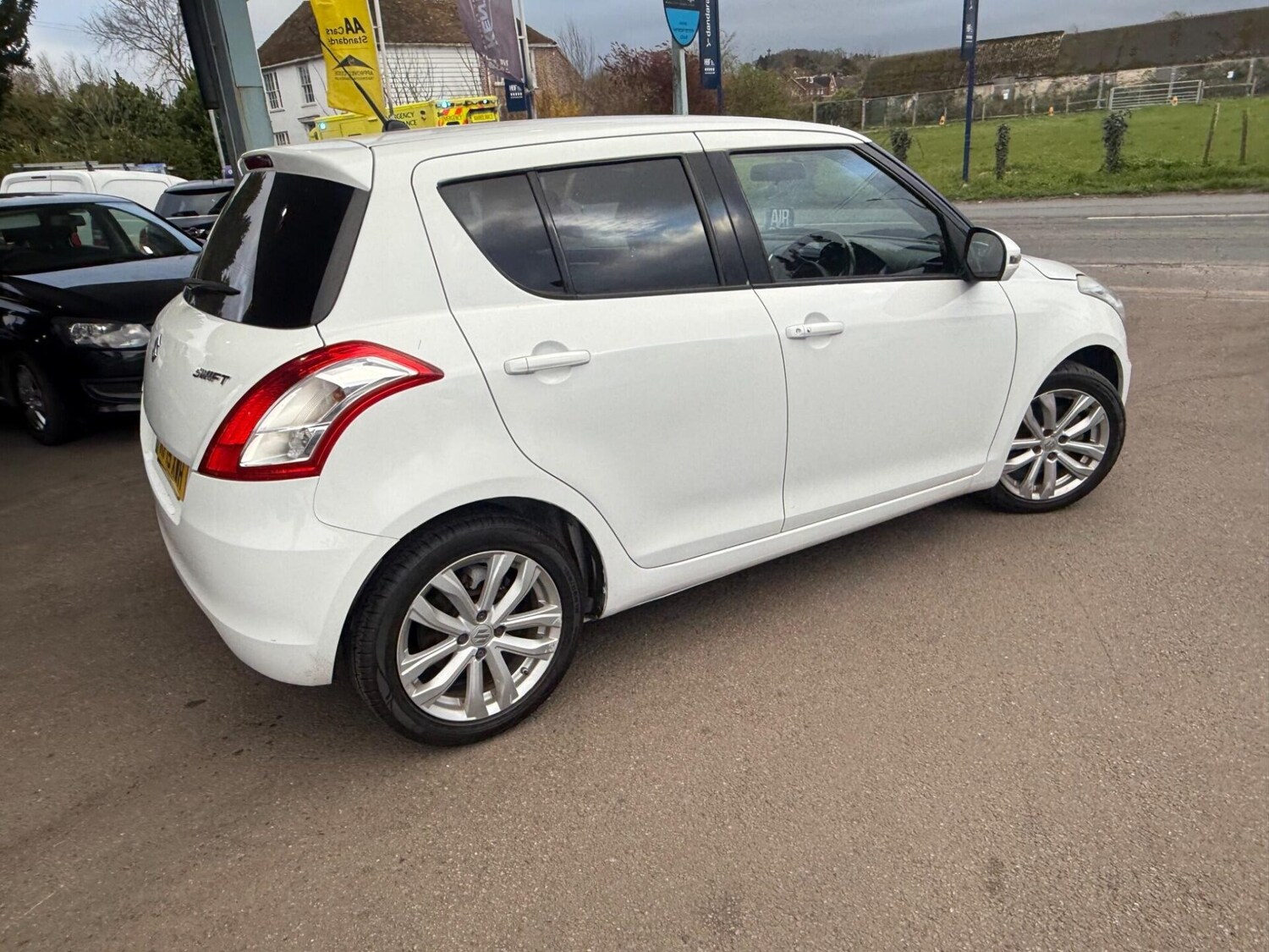 Used Suzuki Swift 2015 for sale - 78001622: Photo 7
