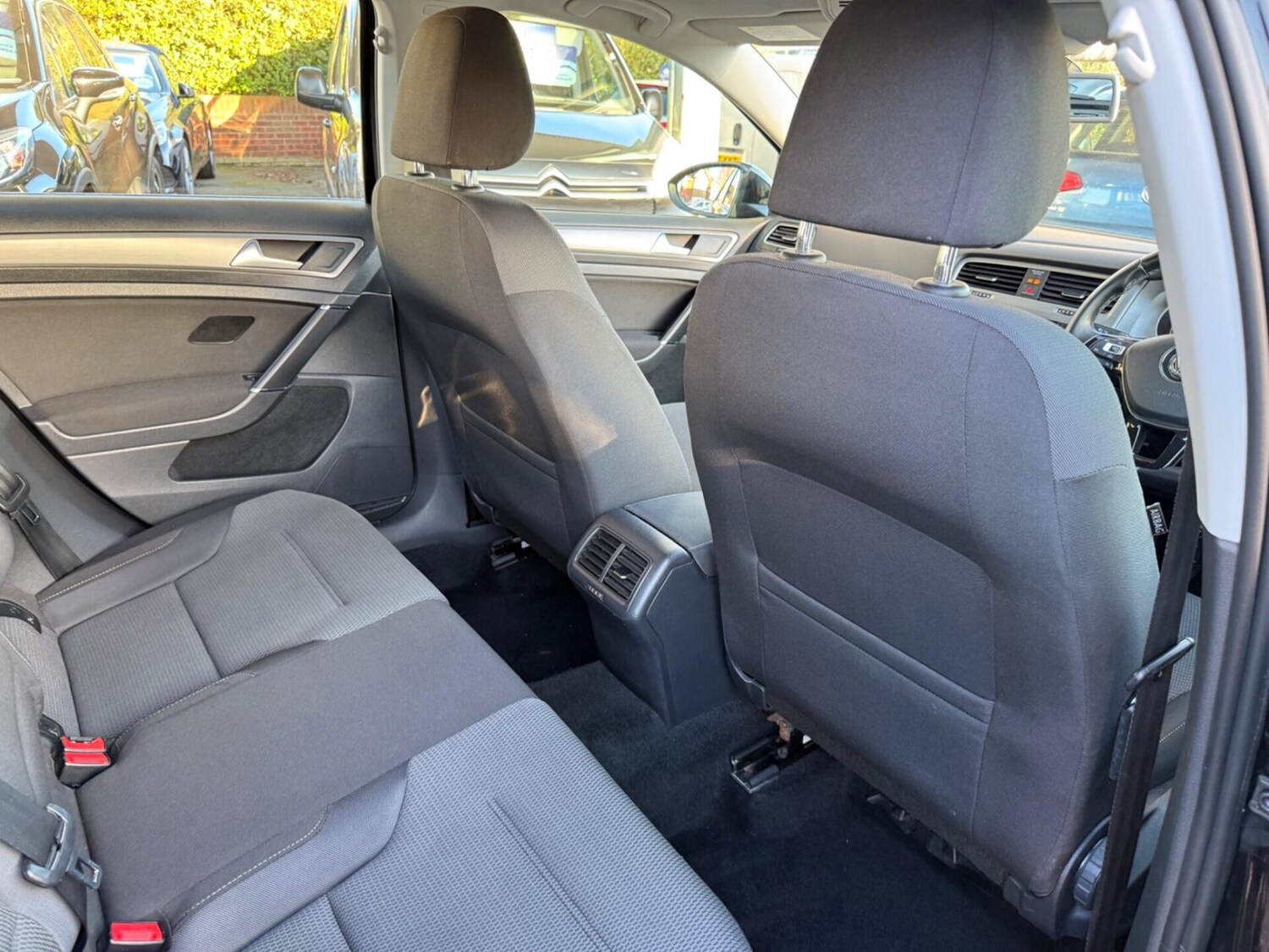 Used Volkswagen Golf 2014 for sale - 77932720: Photo 26