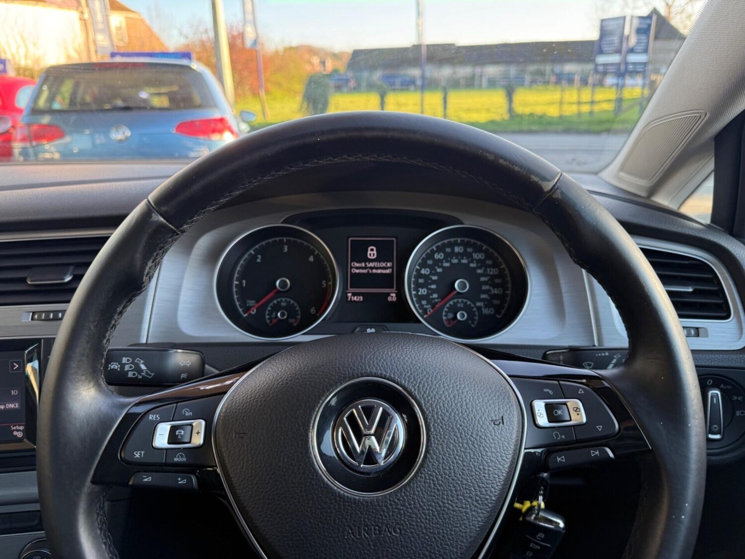 Used Volkswagen Golf 2014 for sale - 77932720: Photo 36
