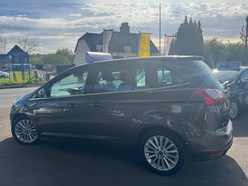 Used Ford Grand C-Max 2017 for sale - 78242355: Photo