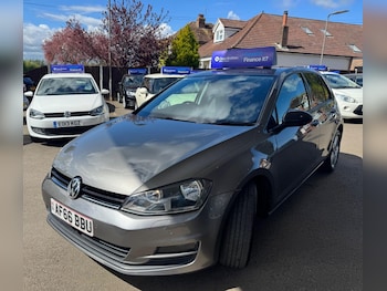 Used Volkswagen Golf 2016 for sale - 78313157: Photo