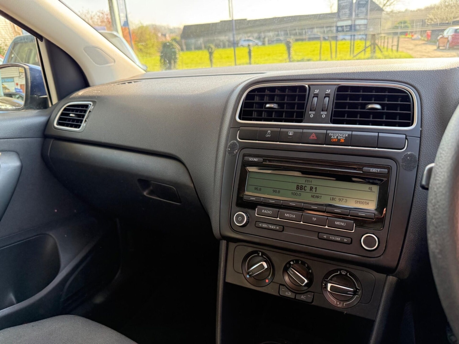 Used Volkswagen Polo 2011 for sale - 77952120: Photo 13