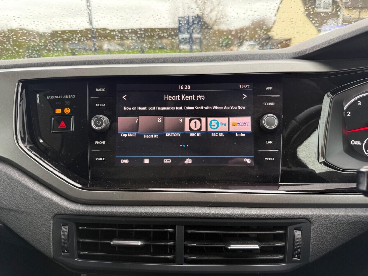 Used Volkswagen Polo 2018 for sale - 77932733: Photo 12