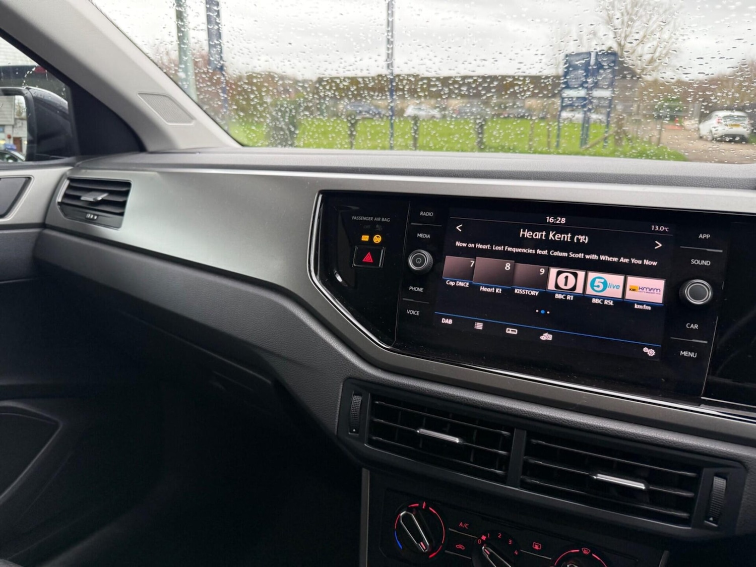 Used Volkswagen Polo 2018 for sale - 77932733: Photo 16