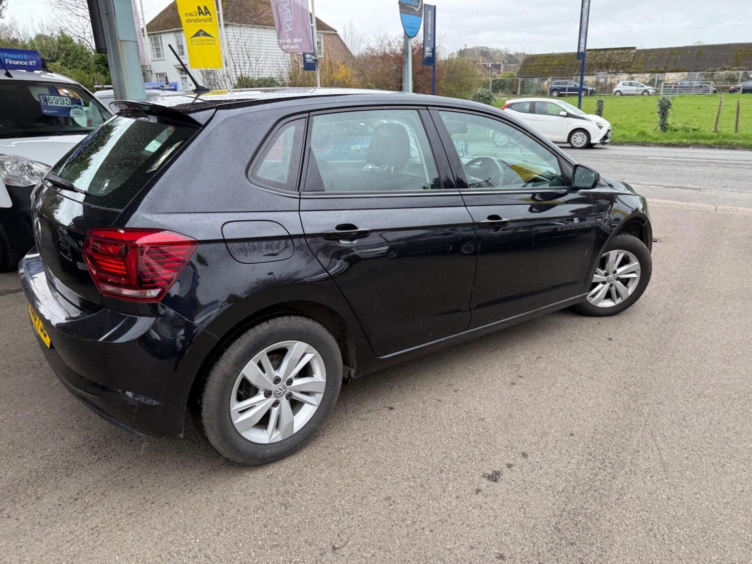 Used Volkswagen Polo 2018 for sale - 77932733: Photo 7