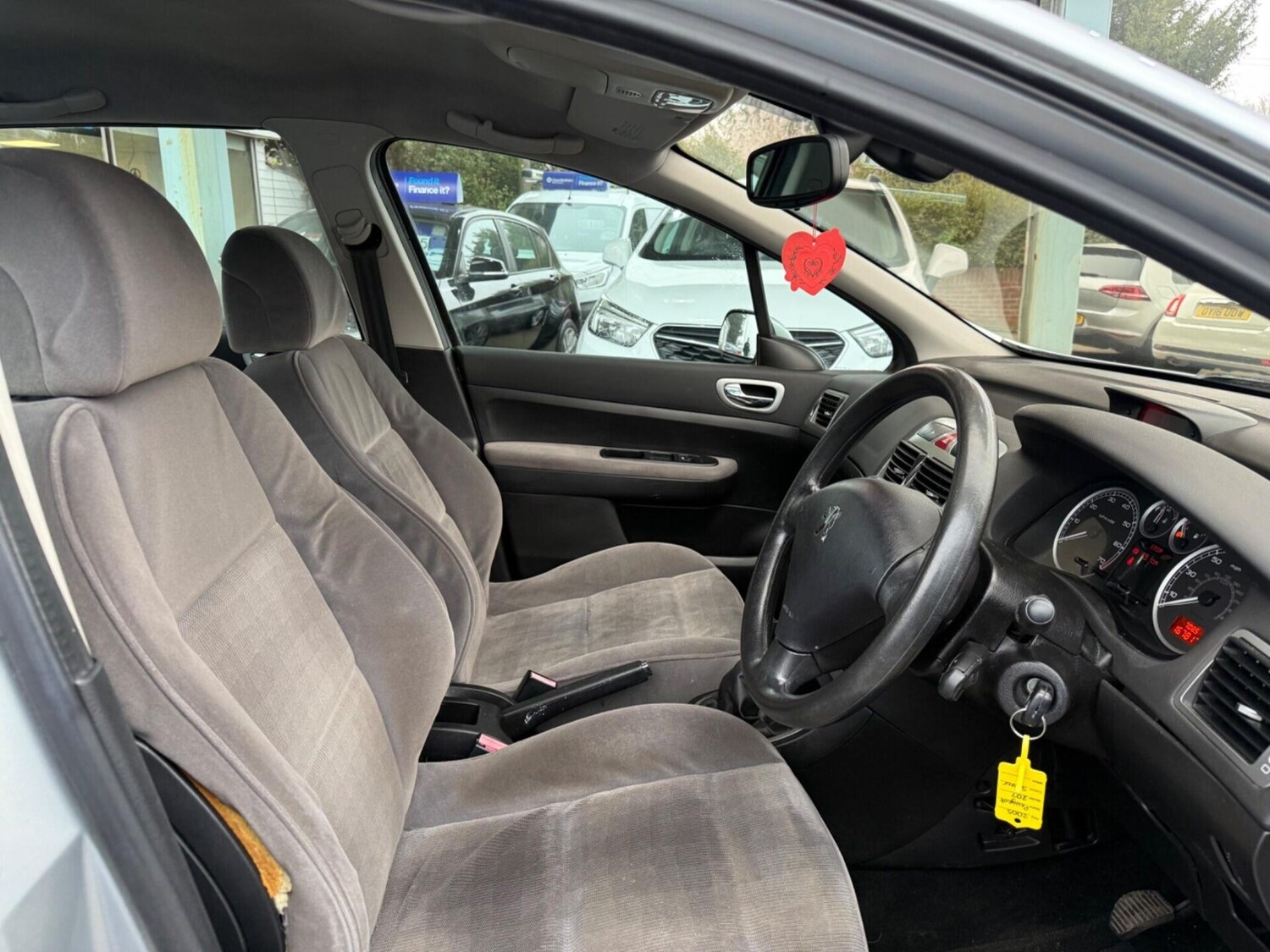 Used Peugeot 307 2005 for sale - 77932750: Photo 16