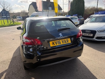 Used Peugeot 308 2016 for sale - 77932714: Photo