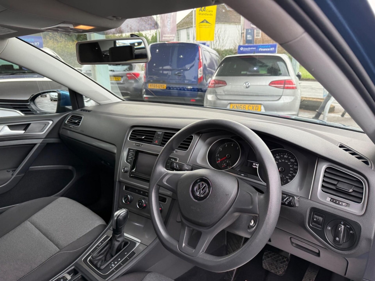 Used Volkswagen Golf 2015 for sale - 77932812: Photo 18