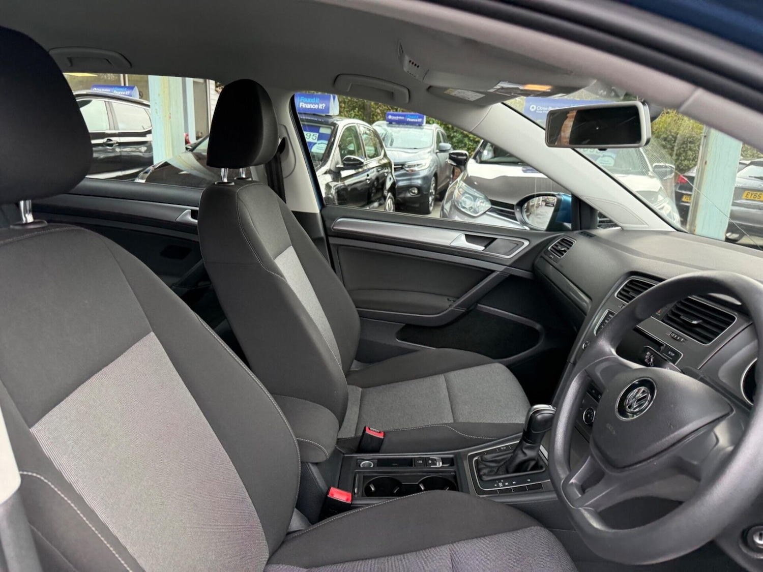 Used Volkswagen Golf 2015 for sale - 77932812: Photo 21