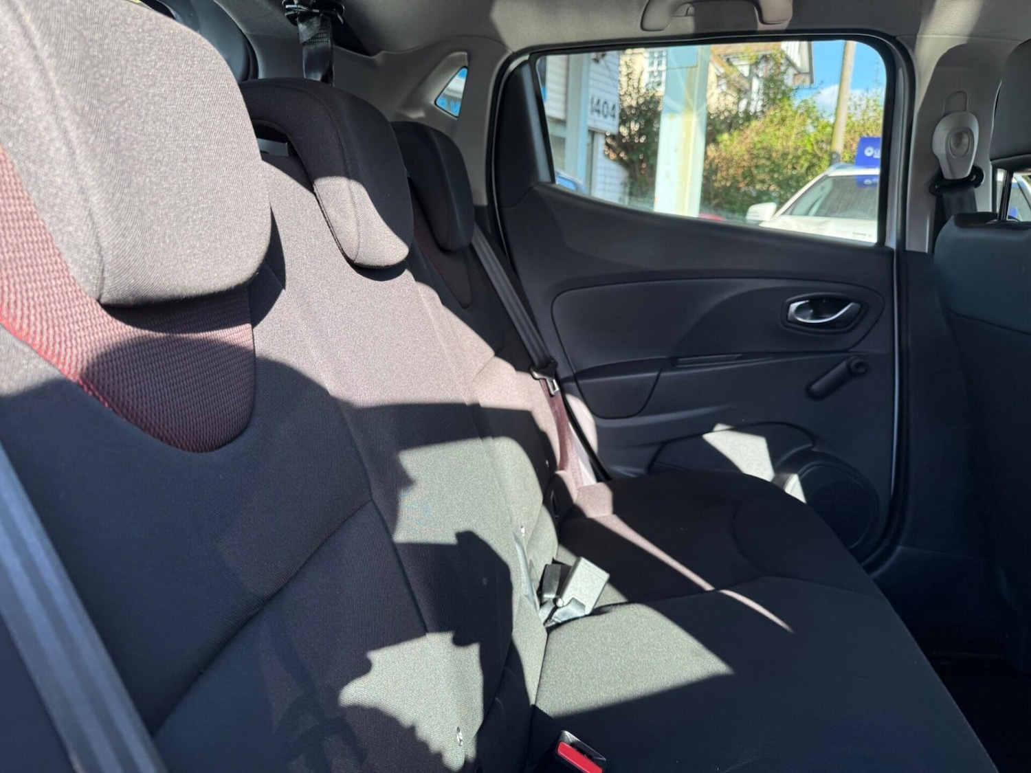 Used Renault Clio 2016 for sale - 78111896: Photo 21