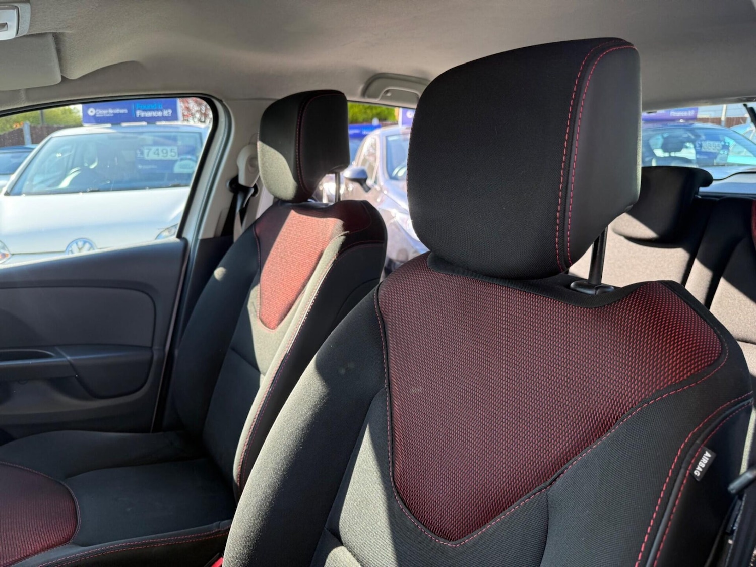 Used Renault Clio 2016 for sale - 78111896: Photo 24