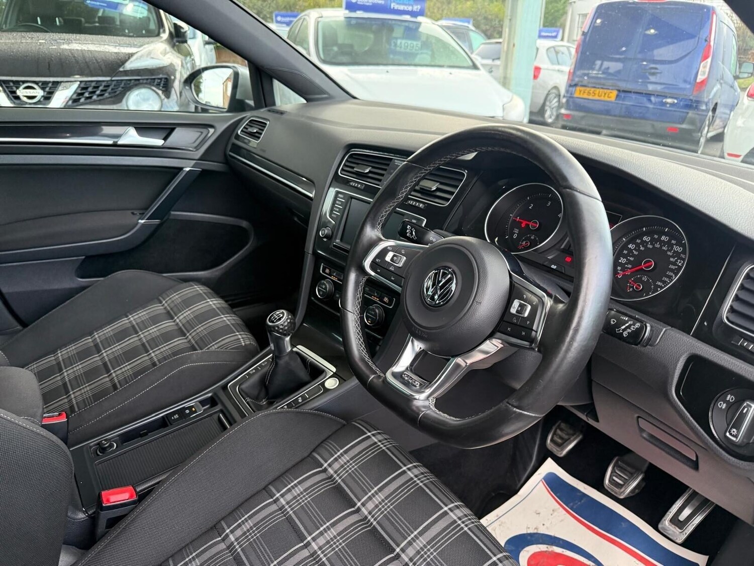 Used Volkswagen Golf 2016 for sale - 77932731: Photo 15