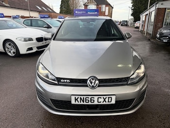 Used Volkswagen Golf 2016 for sale - 77932731: Photo
